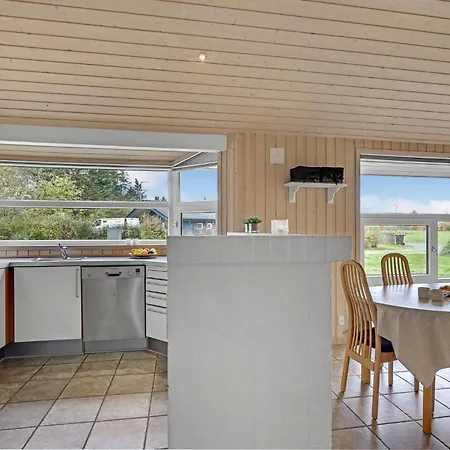 Holiday home Awesome Home In Hovborg With Sauna *
