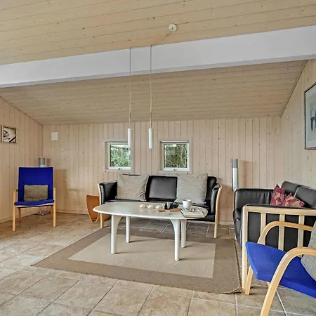 Awesome Home In Hovborg With Sauna *